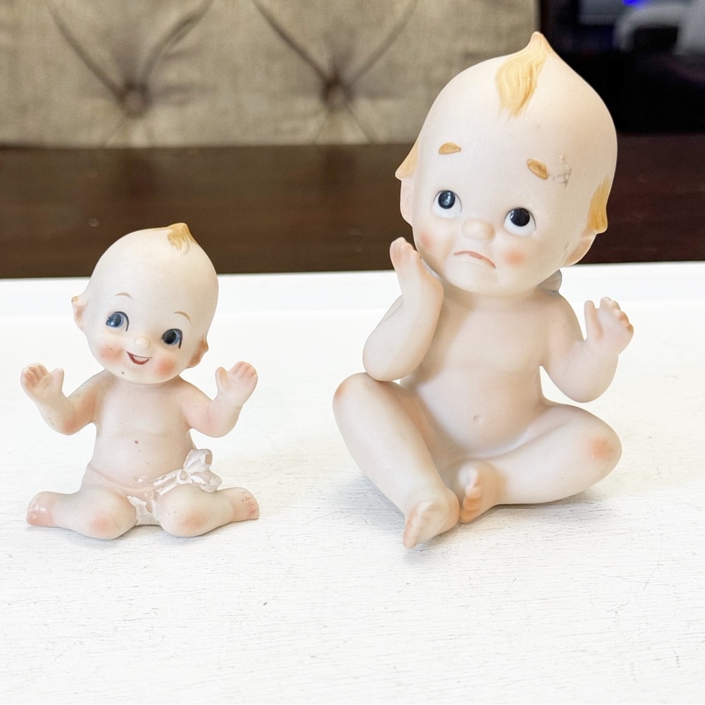 Vintage Lefton Old Porcelain Kewpie Baby Dolls Pouty & Smily Set of Two - Picture 2 of 14